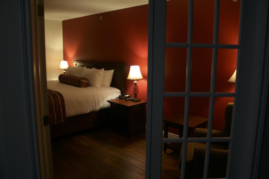 Lanes Riverhouse Inn & Cottages Montague Екстериор снимка